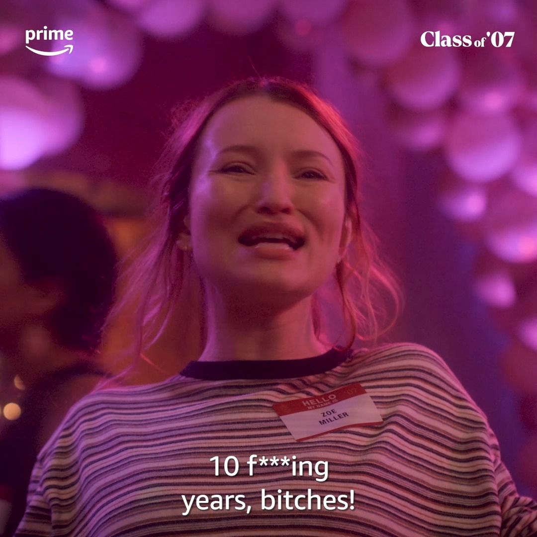 there’s gotta be atleast one lesbian on here I BEG