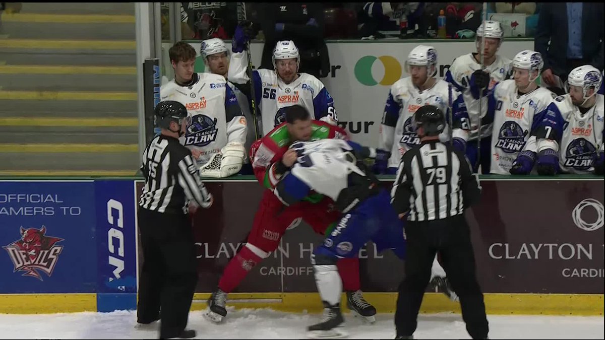 No love lost! 😡 Dyson Stevenson and Mark Louis exchange punches as they things boil over on the ice 💪 #EIHL | Elite Ice Hockey League | #EIHL