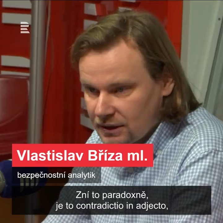 Budeme si zítra připomínat poslední výročí ruské invaze na Ukrajinu, anebo to bude první výročí mnohaleté války? „Větší pravděpodobnost je, že konflikt v řádu týdnů nebo nižších jednotek měsíců neskončí,“ míní bezpečnostní analytik. Ptala se Lucie Výborná.