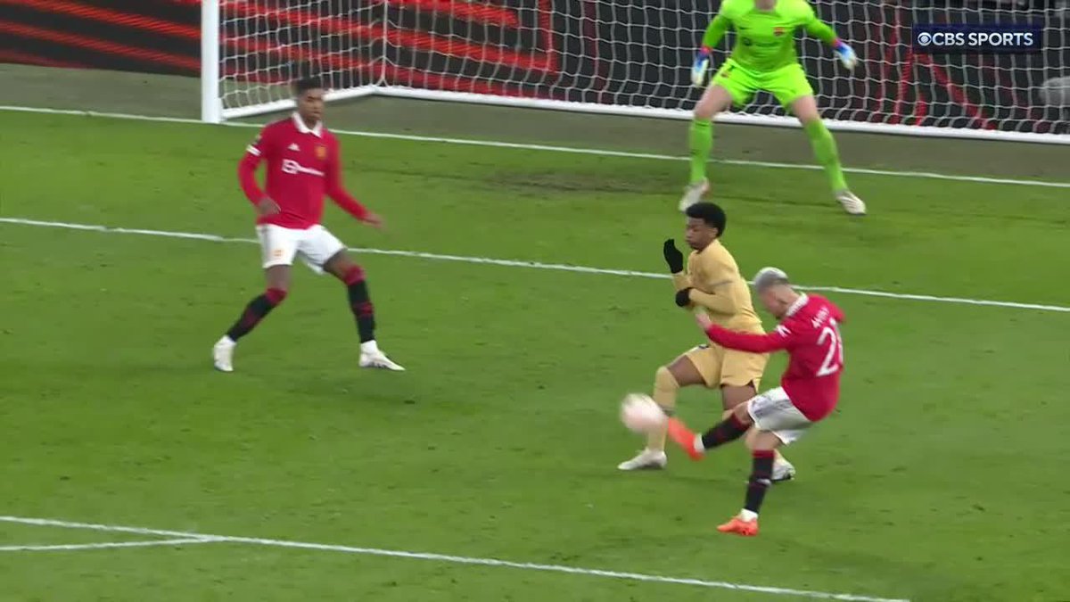 Antony has Old Trafford rockin' 🔊 (via CBS Sports Golazo ⚽️)