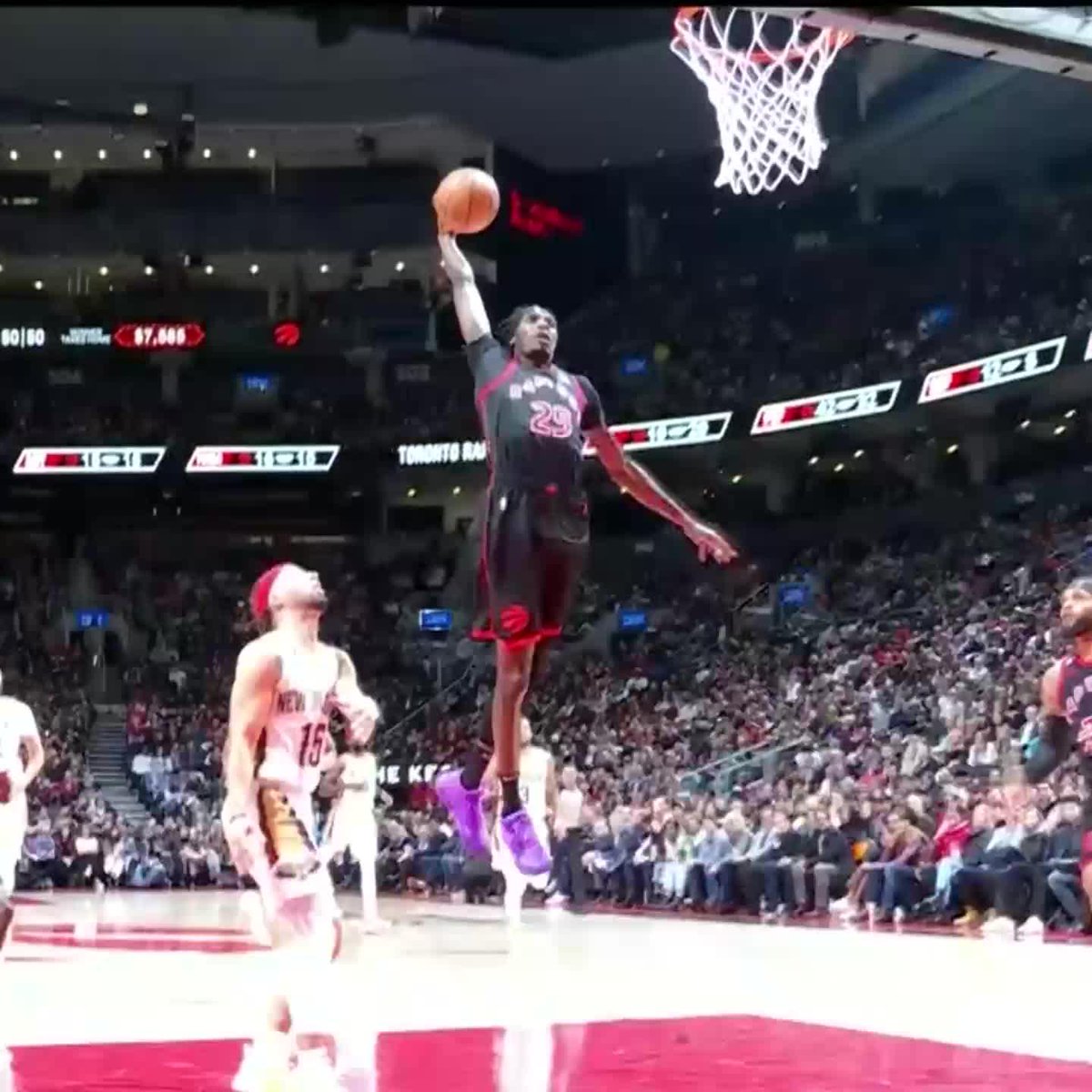 CHRIS BOUCHER FROM THE FREE THROW LINE ✈️