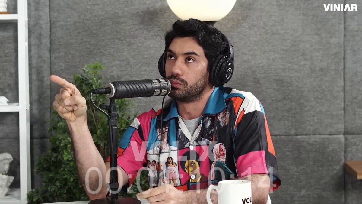 tanya jawab sambil disuruh akting. reza rahadian ini emang 🤣🤣🤣🤣👌👌👌