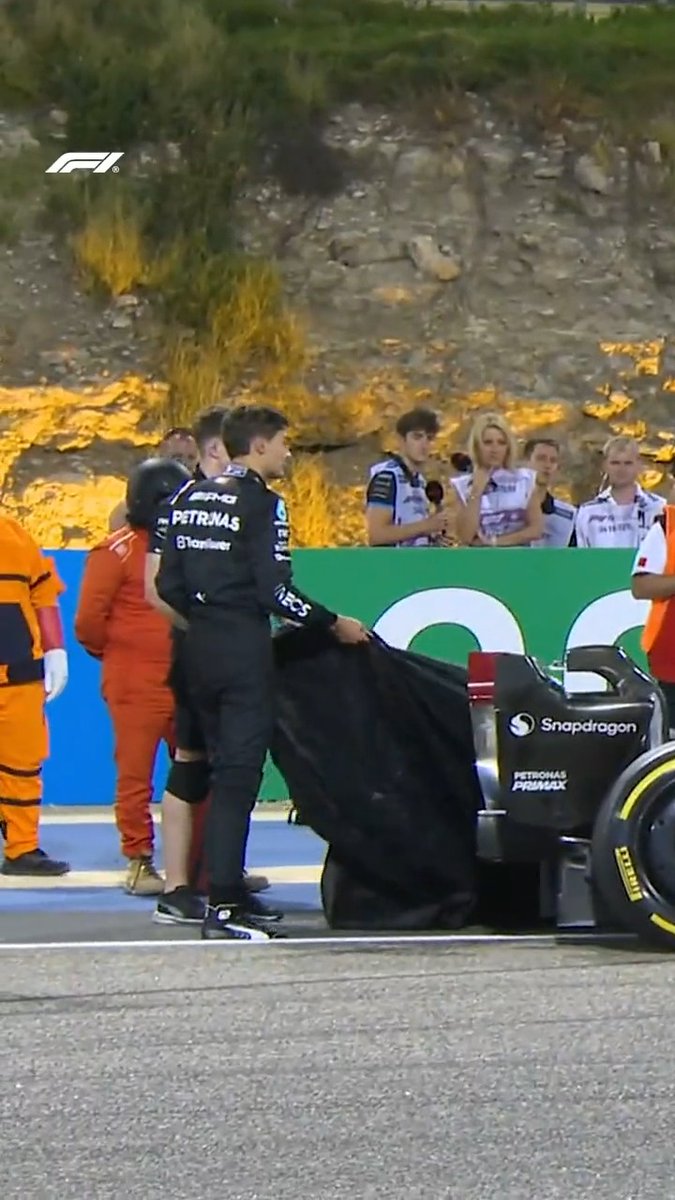 Good guy George Russell 🥰 #F1 #F1Testing