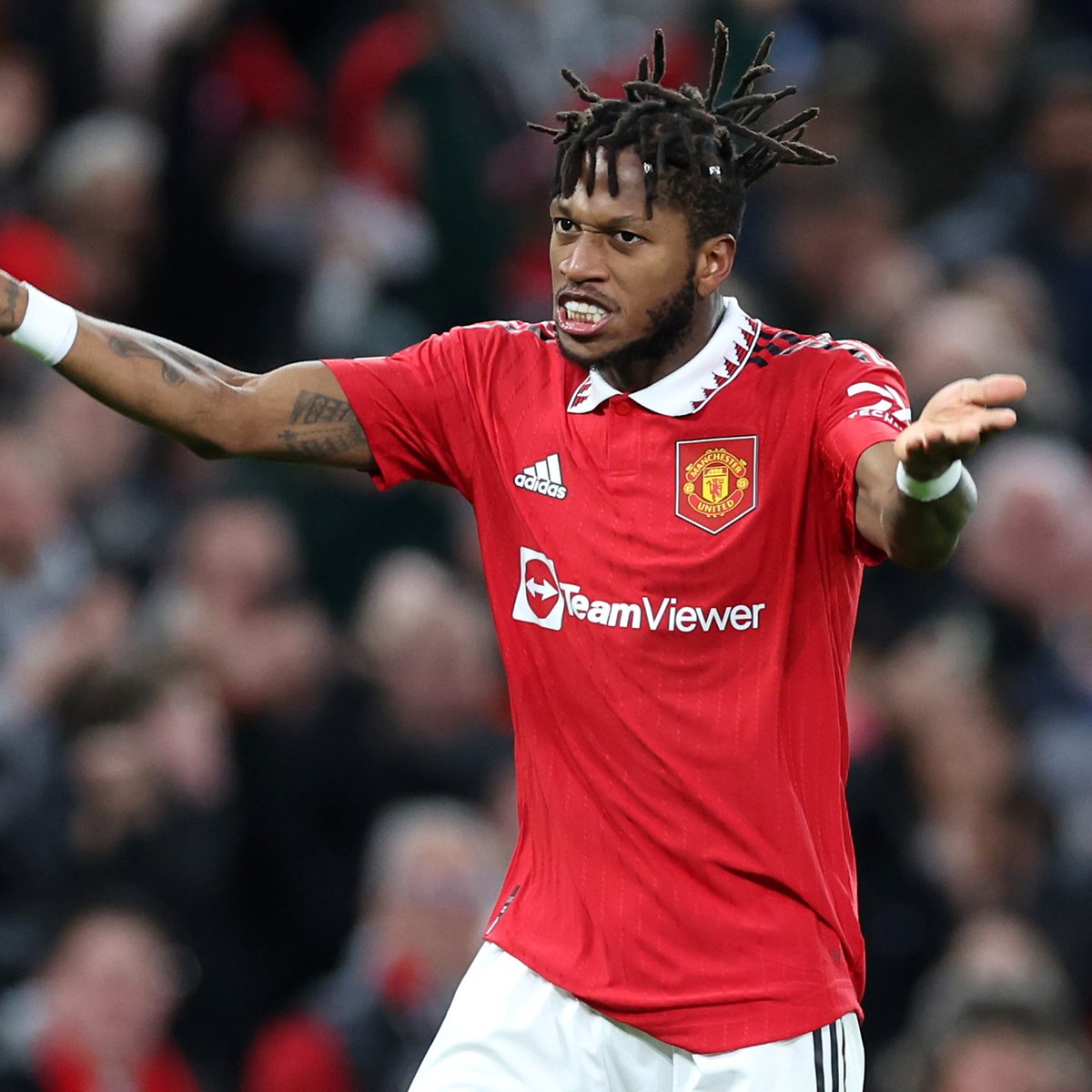 A goal that the performance deserved 😍 👏 @Fred08Oficial #MUFC || #UEL
