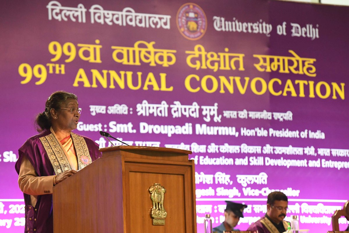 अपेक्षाकृत कम सुविधा-सम्पन्न परिवारों से आने वाले विद्यार्थियों के प्रति संवेदनशील होने के साथ-साथ हम सबको अपने आप से कुछ बुनियादी सवाल करने चाहिए।
