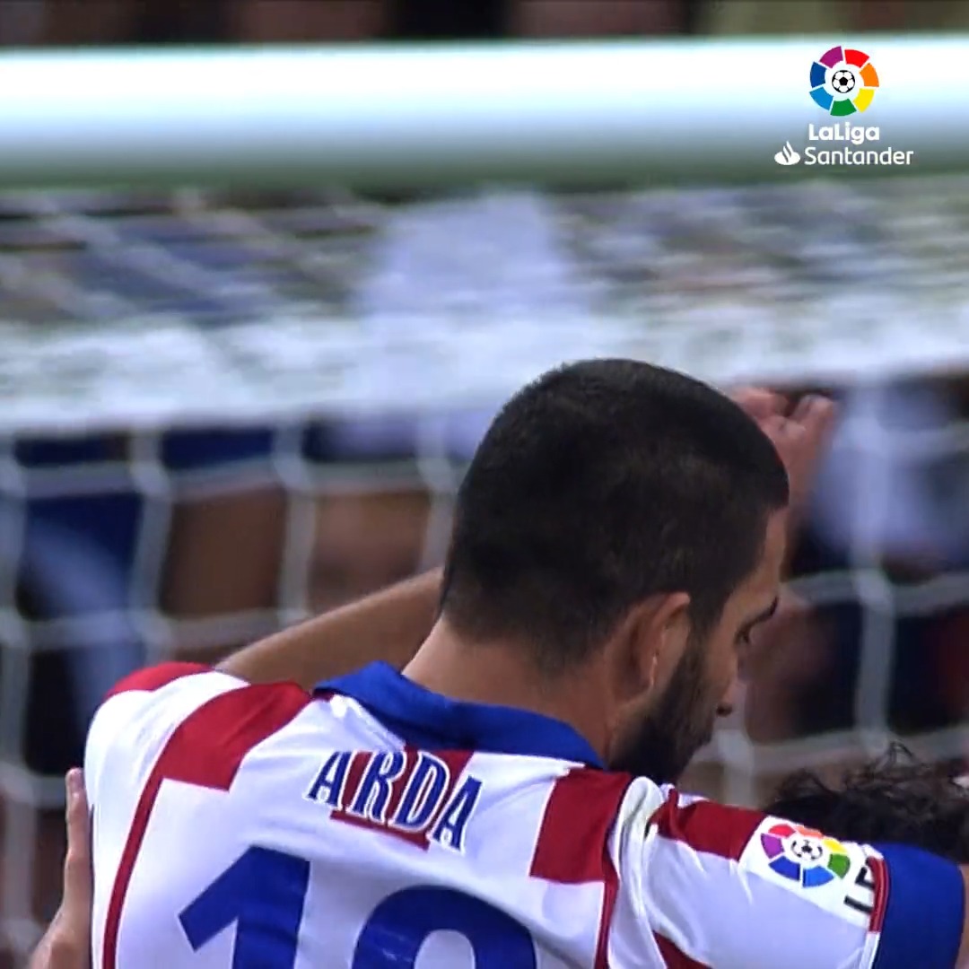 Raúl García 👀 Arda Turan ⚽