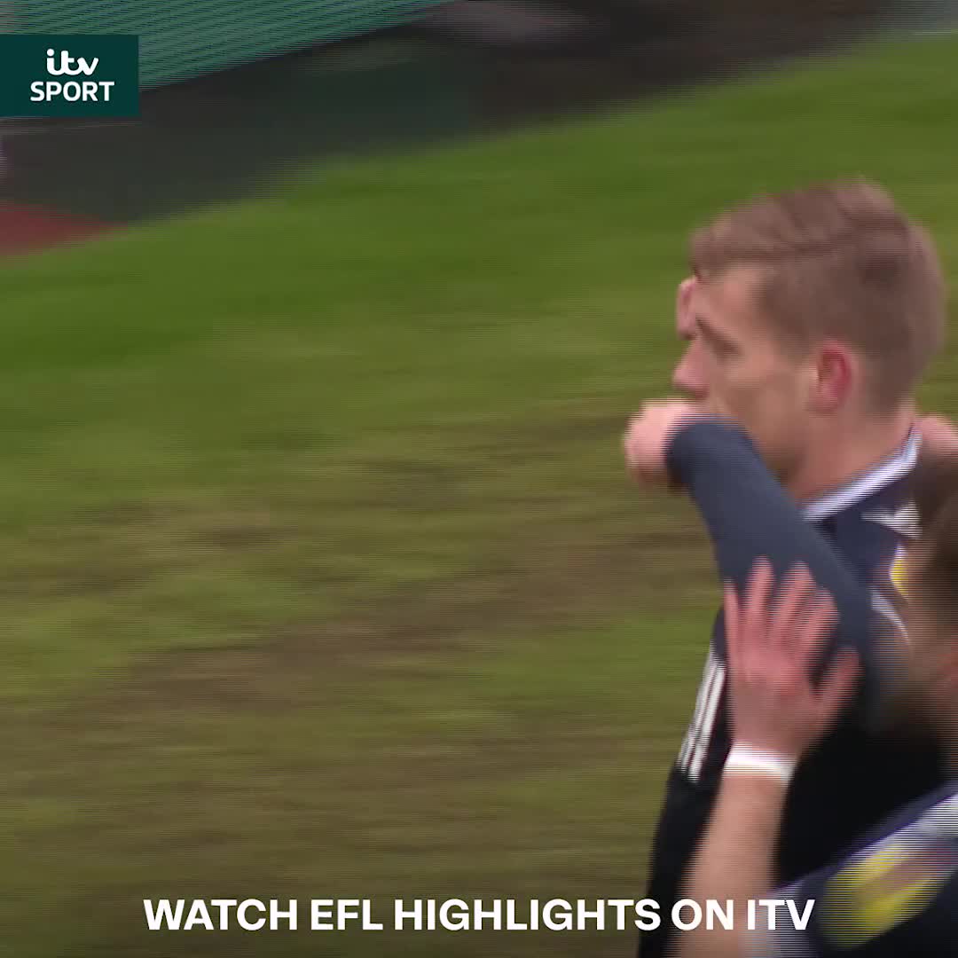 Zian Flemming decided to go it alone for Millwall FC earlier 🚶‍♂️ Watch our EFL highlights show on ITV4 at 9pm tonight ⏰