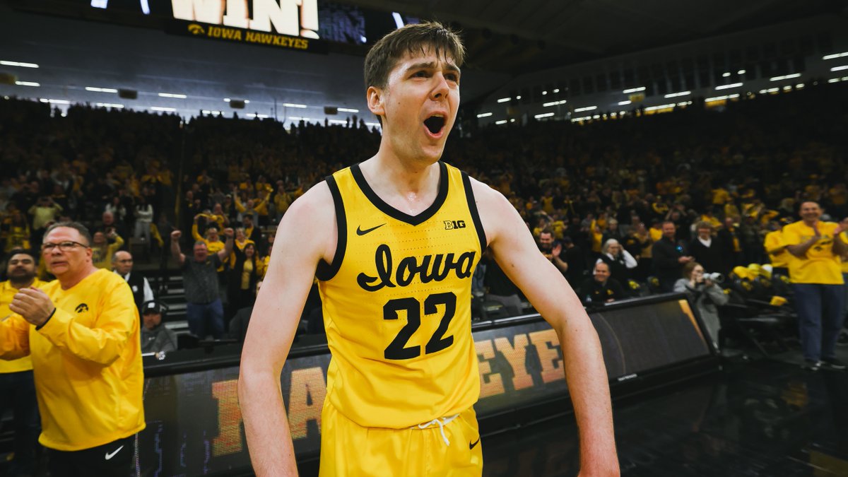 Fought to the finish. Celebrated accordingly. #Hawkeyes