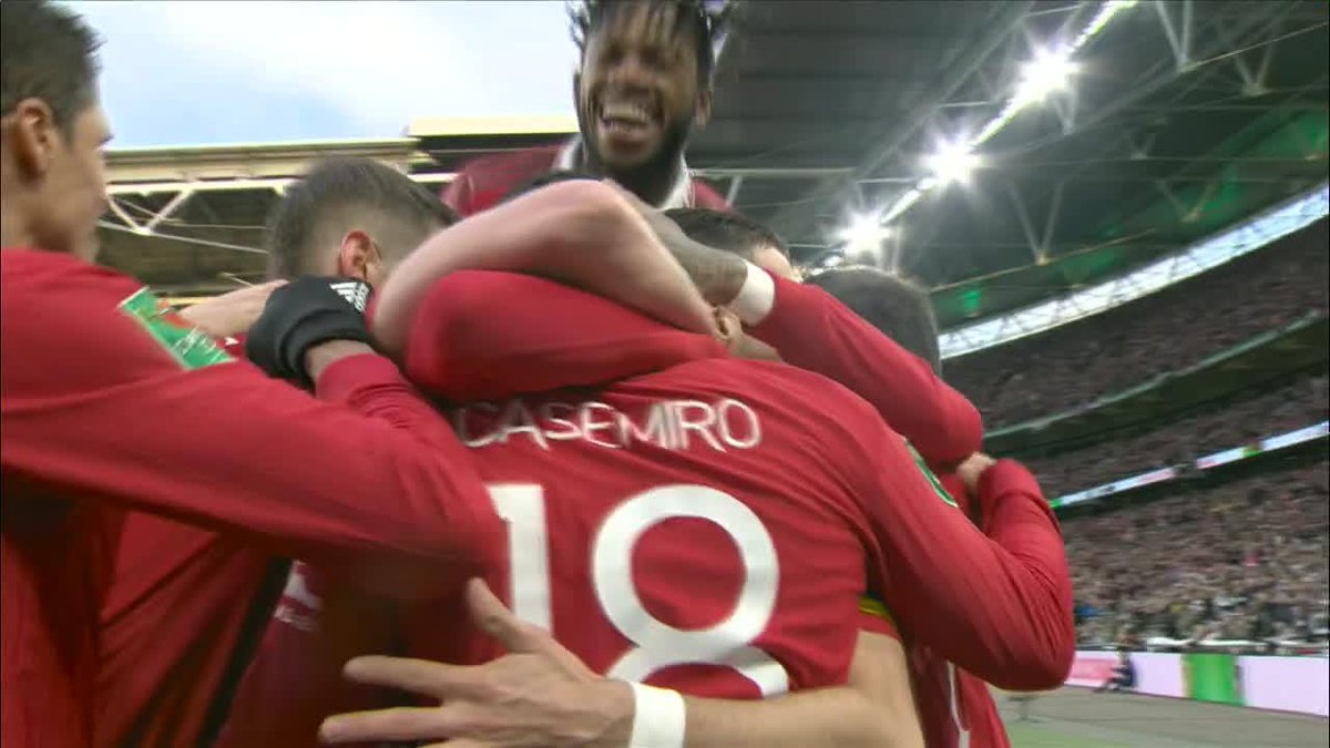 CASEMIRO OPENS UP THE SCORING IN THE CARABAO CUP FINAL!