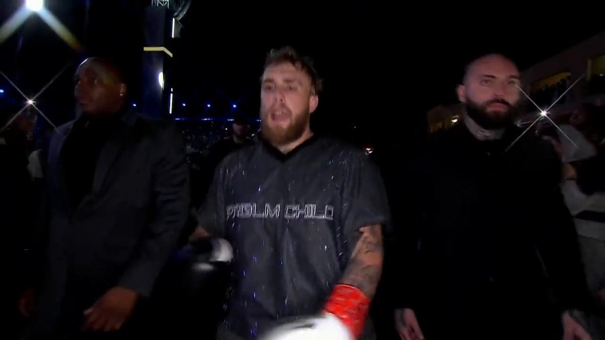Jake Paul went ALL OUT for his entrance 😲 Watch #PaulFury RIGHT NOW on ESPN+ PPV!