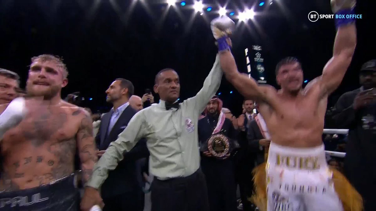 The Truth is revealed! Tommy Fury gets the decision win over Jake Paul! 🥊 #PaulFury