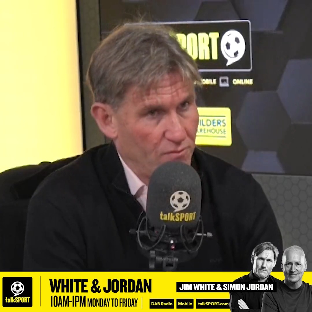 👏 "The story of the season is Arsenal!" 🤯 "Man United haven't won a Premier League title for one-third of the competition's existence!" Simon Jordan believes that #AFC's transformation is bigger than #MUFC's resurgence this season. 🤔