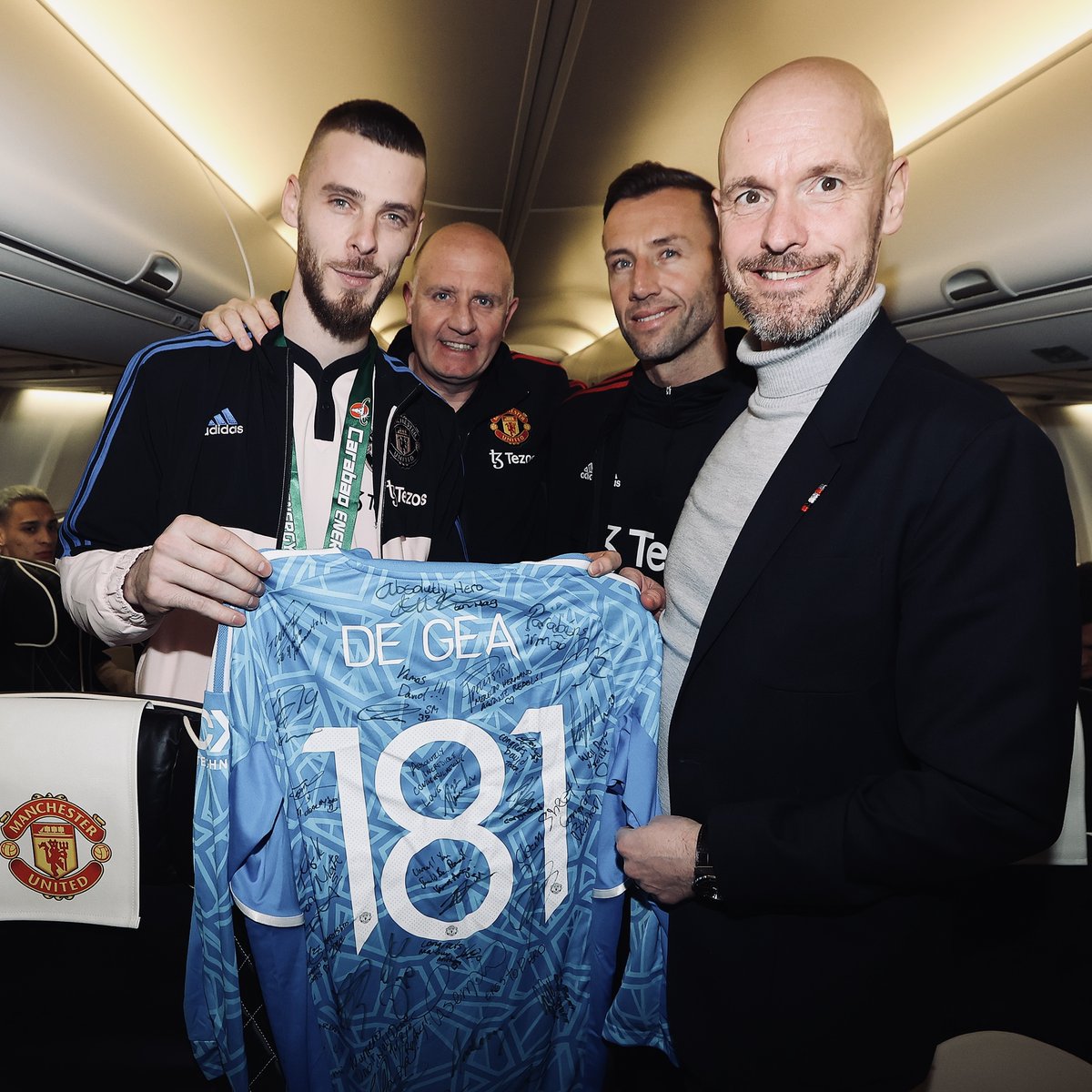 🚫 One hundred and eighty one clean sheets 🚫 Bravo, David de Gea 👏 #MUFC