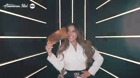 Georgia (the country) girl @nutsabuza is gonna "give it, give it, give it" her ALL during Hollywood Week! ✨