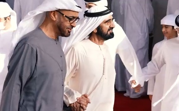 تعد شبكة السكك الحديدية الوطنية الإماراتية أحد أكبر مشاريع البنية التحتية بالدولة، عمل عليها 11 تحالفاً للمقاولين، و25 استشارياً، و180 جهة حكومية. نشكر جميع فرق العمل على جهودها في تدشين هذا المشروع الوطني الذي سيحقق لدولتنا ومجتمعنا مزيداً من التقدم والازدهار.