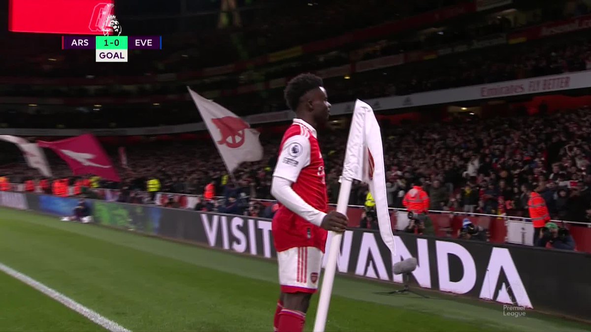 The feet from Zinchenko 🥶 The pass from Zinchenko 🔪 The right-foot finish from Saka 🚀 The celebration from Saka 😮‍💨 What a goal for Arsenal!