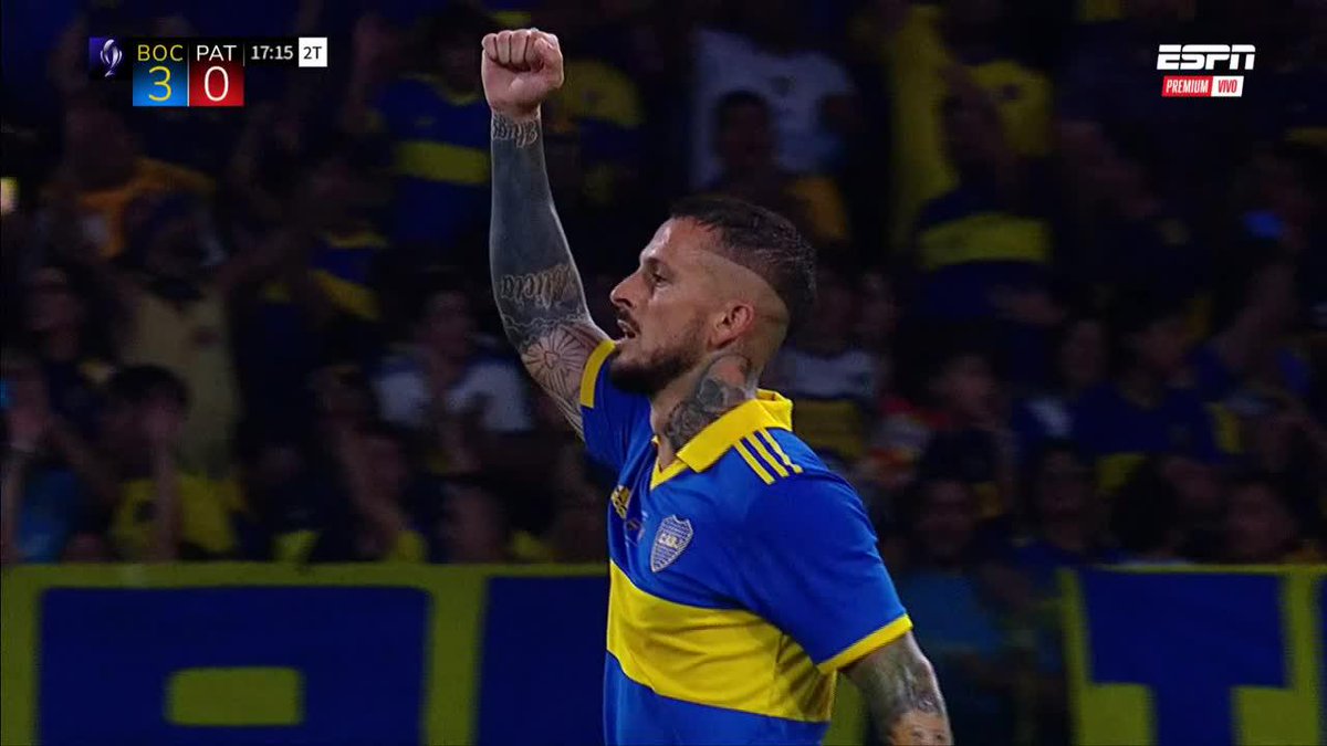 REVIVÍ EL TRIPLETE DE #BENEDETTO!!! 2da vez en #Boca que Darío Ismael que marca 3 goles. Frente a Quilmes en 2016 fue su primer Hattrick. #El9DeBoca 9⃣💙💛💙