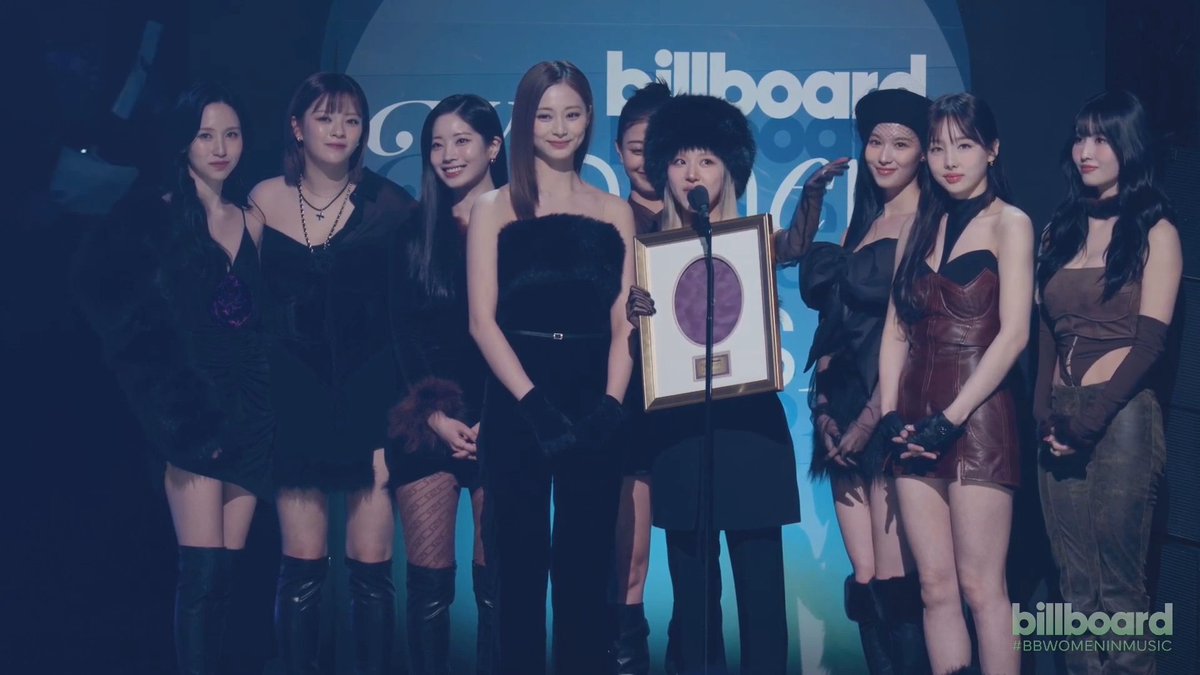 Chaeyoung and Tzuyu's English speech for the Breakthrough Award at the 2023 Billboard Women in Music Awards! 🫶