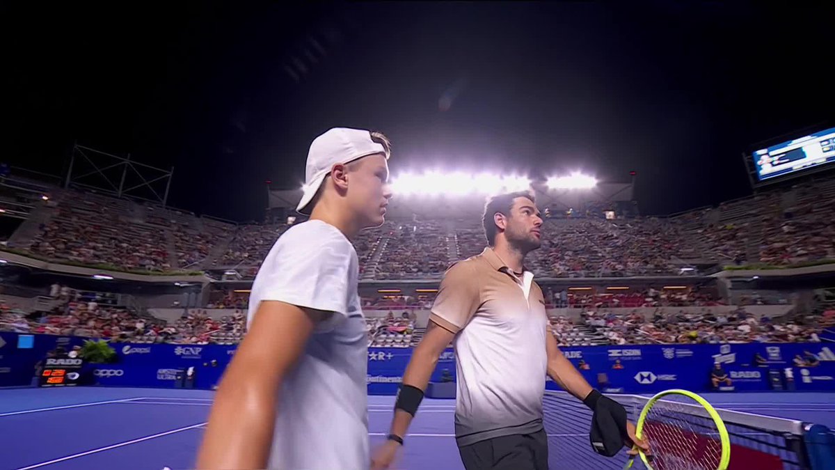 Unfortunately Matteo Berrettini is forced to retire due to injury. Holger Rune advances 6-0 1-0 RET at #AMT2023 Get better soon, Matteo!