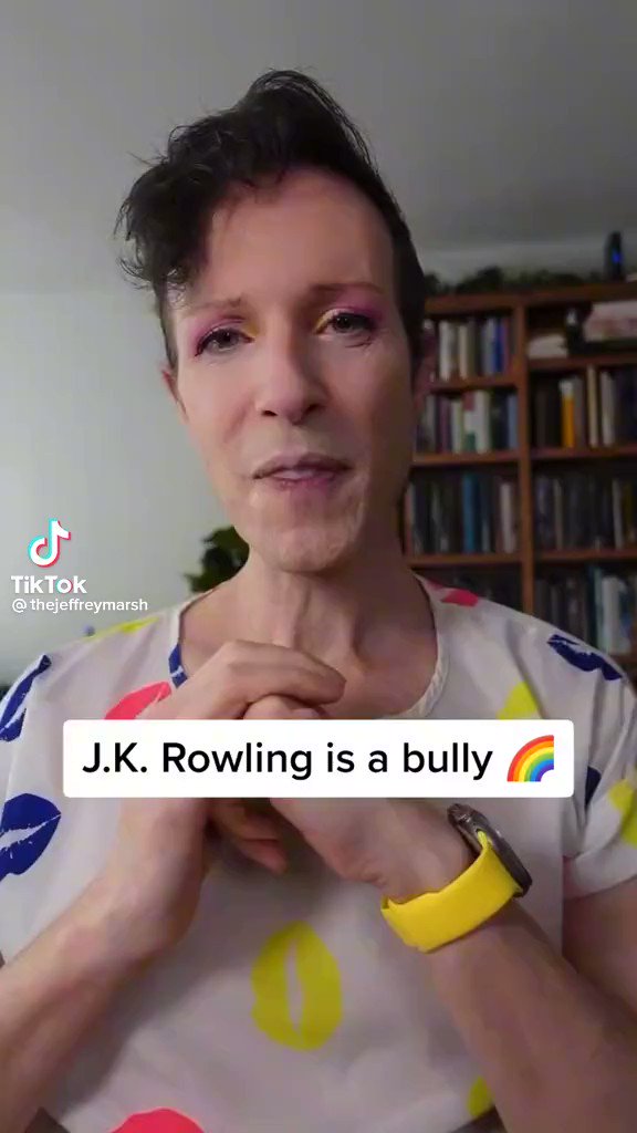 This is what gaslighting looks like.
