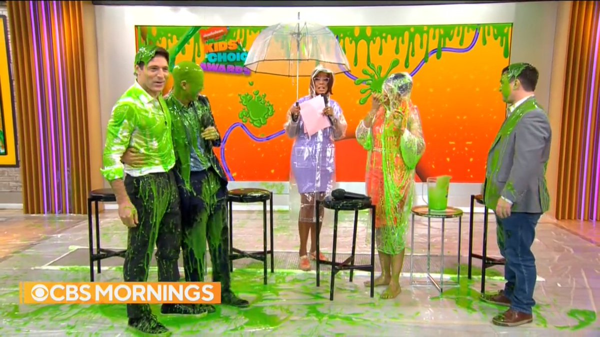 It’s slime time in the #CBSMornings studio! In honor of the #KidsChoiceAwards, Gayle King pulled out all the stops to slime some of our coworkers — but will it be @TonyDokoupil, @VladDuthiersCBS, Jericka Duncan or Matthew Shelley?