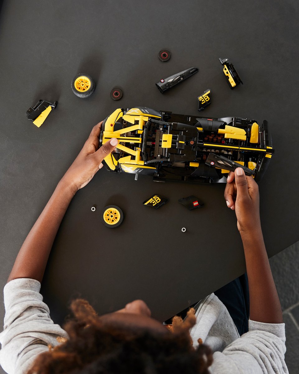 Continuing the successful partnership between BUGATTI and the LEGO, the track-exclusive BOLIDE has been transformed into @LEGO® Technic™ artform. Comprising 905 pieces in total, the model (42151) can be bought from official retailers. #BUGATTI #LEGO #LEGOTechnic #BOLIDE