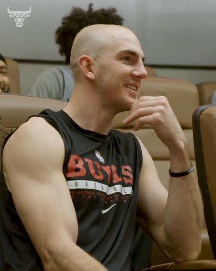 Alex Caruso had no idea why the team was called into the film room. Coach broke the news that he was awarded the NBA's Community Assist award ❤️ Alex Caruso | @NBACares