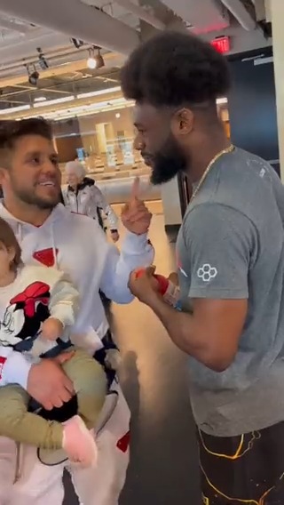👀 @FunkMasterMMA and Henry Cejudo crossed paths at the UFC Performance Institute