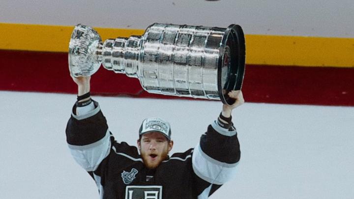 A true icon in the crease, rising to the occasion. Jonathan Quick, forever an LA Kings legend. 👑
