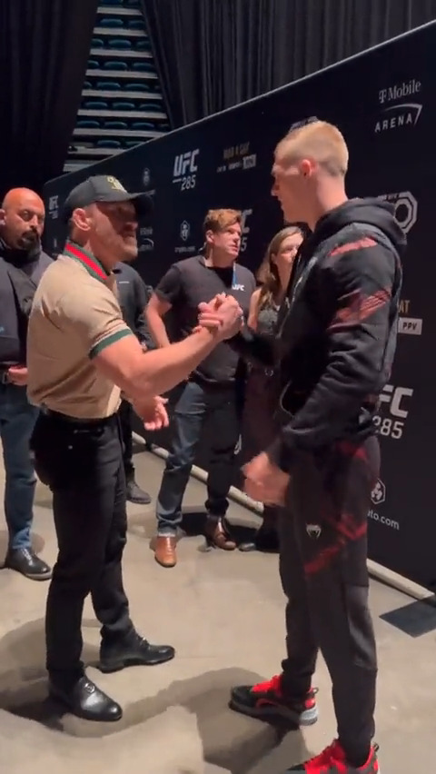 Ian Garry meets Conor McGregor … again. Lovely stuff.