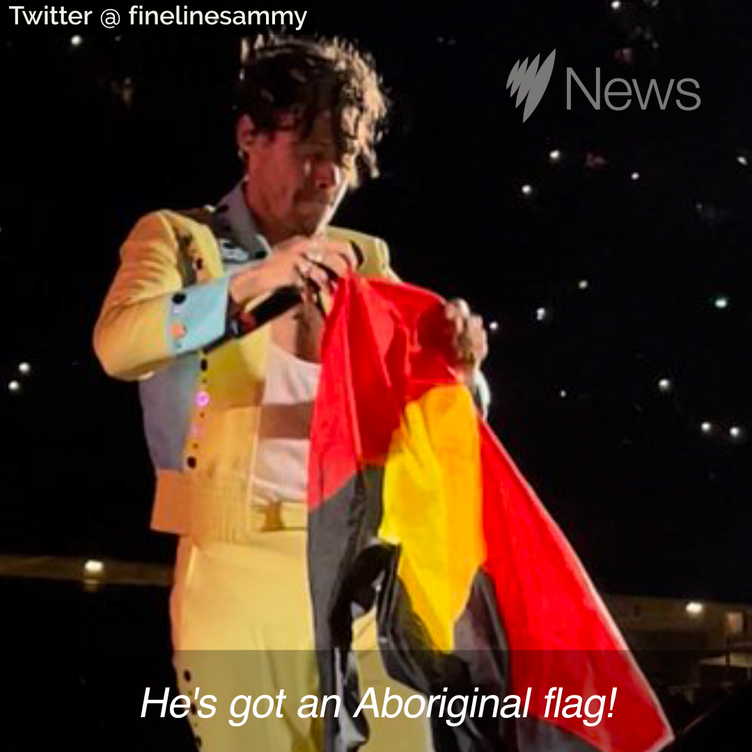 Fans of Harry Styles are celebrating after the English singer waved an Aboriginal flag during his concert in Sydney on Friday night. Read more: