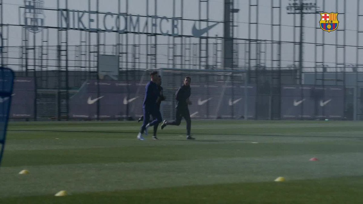 Cargando... #BarçaValencia ▪▪▪▪▪▪▪▪▫▫