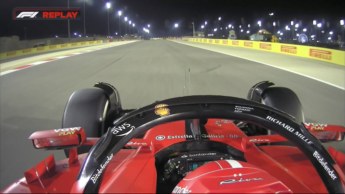 "No,no,no, what happened guys? No power" 😩 Charles Leclerc's Ferrari comes to a halt! 😧