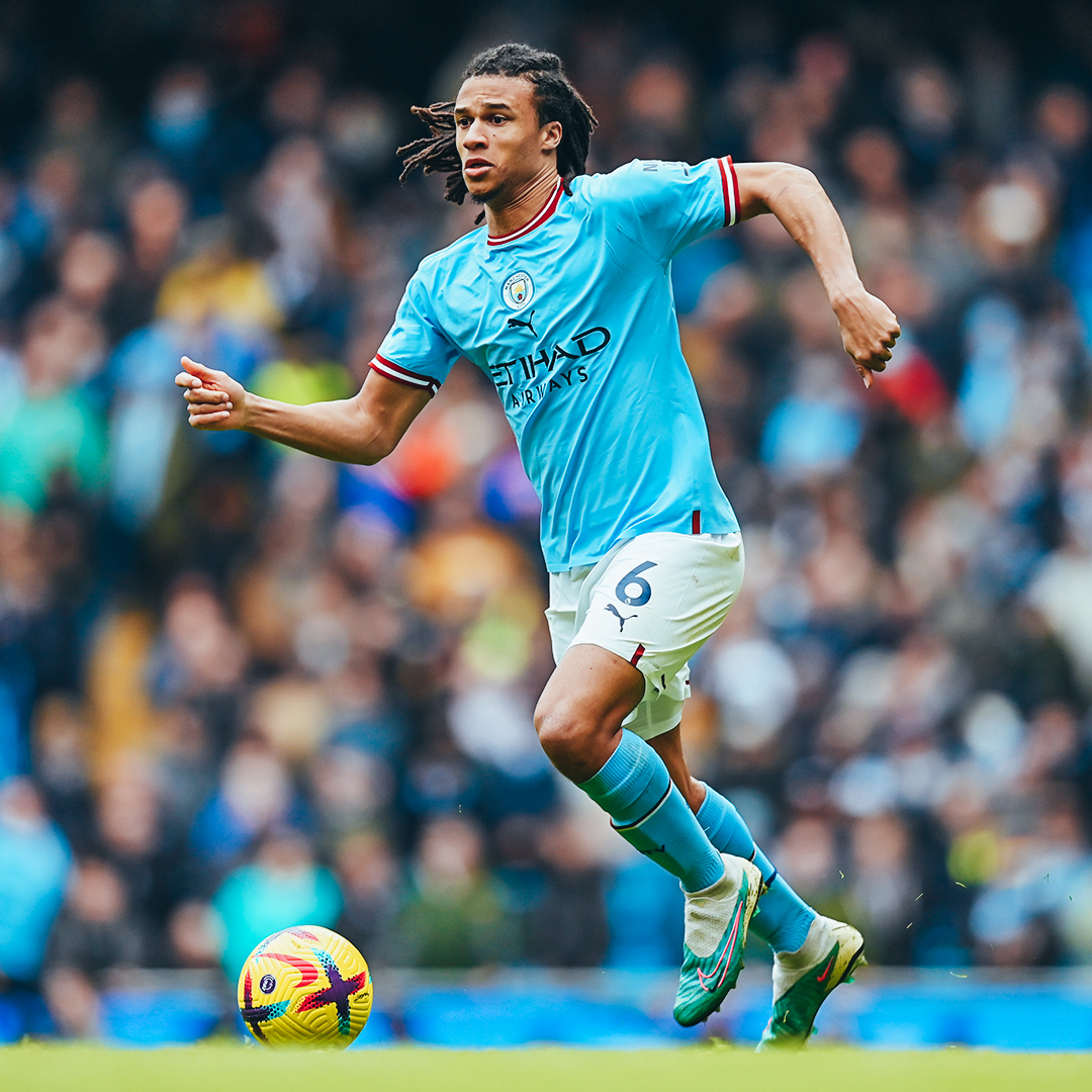 Unreal block from Nathan Aké! ⛔️