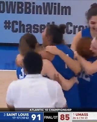 That moment when you earn your first ticket to the NCAA tournament 🤩 Saint Louis WBB