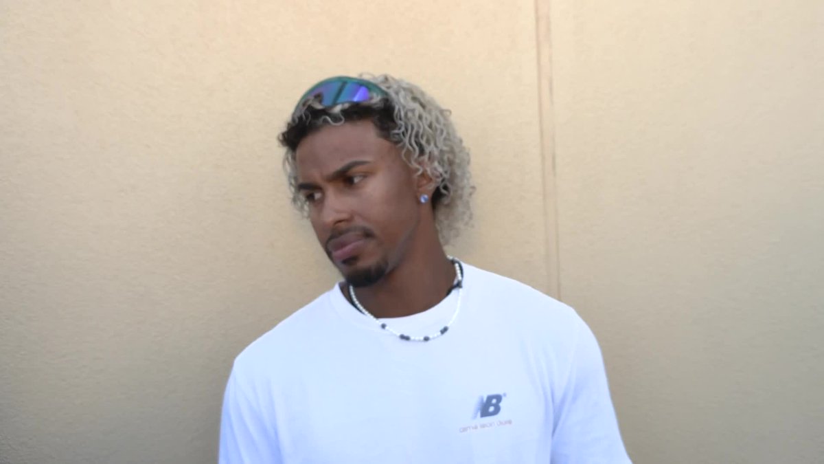Francisco Lindor shares the level of excitement for getting to represent his country in the World Baseball Classic: "It's the time of my life. Whenever I get to put that Puerto Rican uniform on I feel very proud."