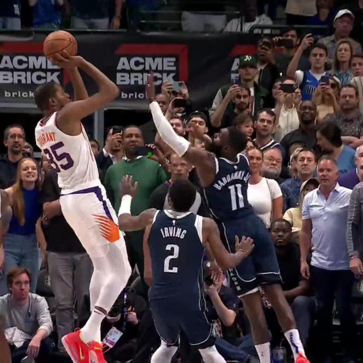 Big-time bucket from KD 😤