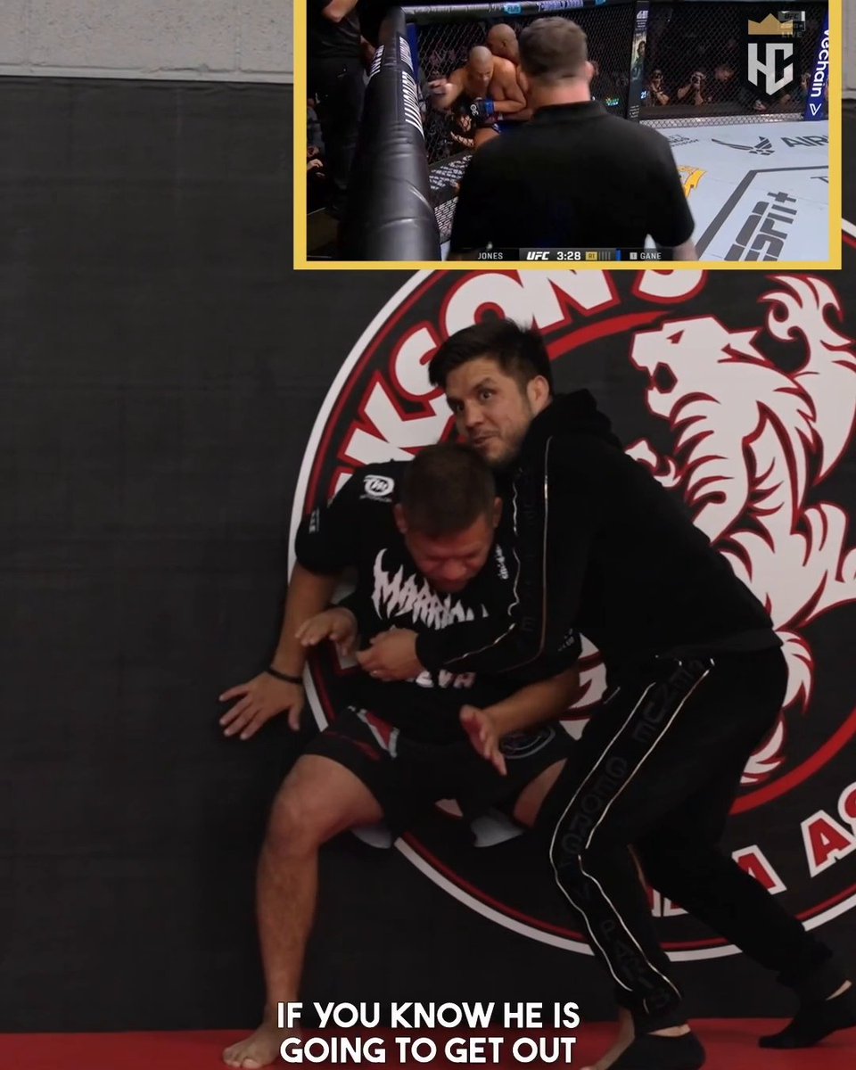 Cejudo really predicted how Jones would win at #UFC285 🤯 (via Henry Cejudo)