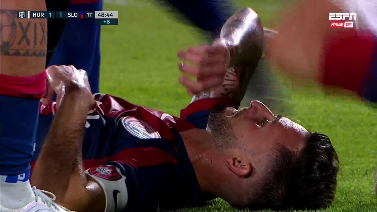 ESTAS TOTALMENTE ENFERMO CAPITÁN. QUE GOLAZO JALIL POR FAVOR.