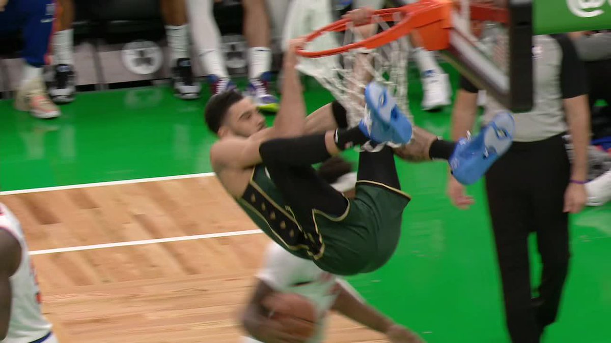 Jayson Tatum hangs on the rim and gets Boston on its feet ☘️