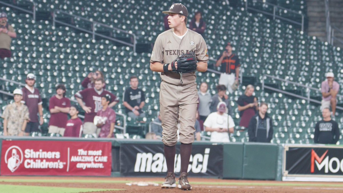 Came away with a win in the longest game in #ShrinersCollegeClassic history 👍 RECAP | Aggies Down Red Raiders in 16 Innings to Cap Classic 🔗 #GigEm