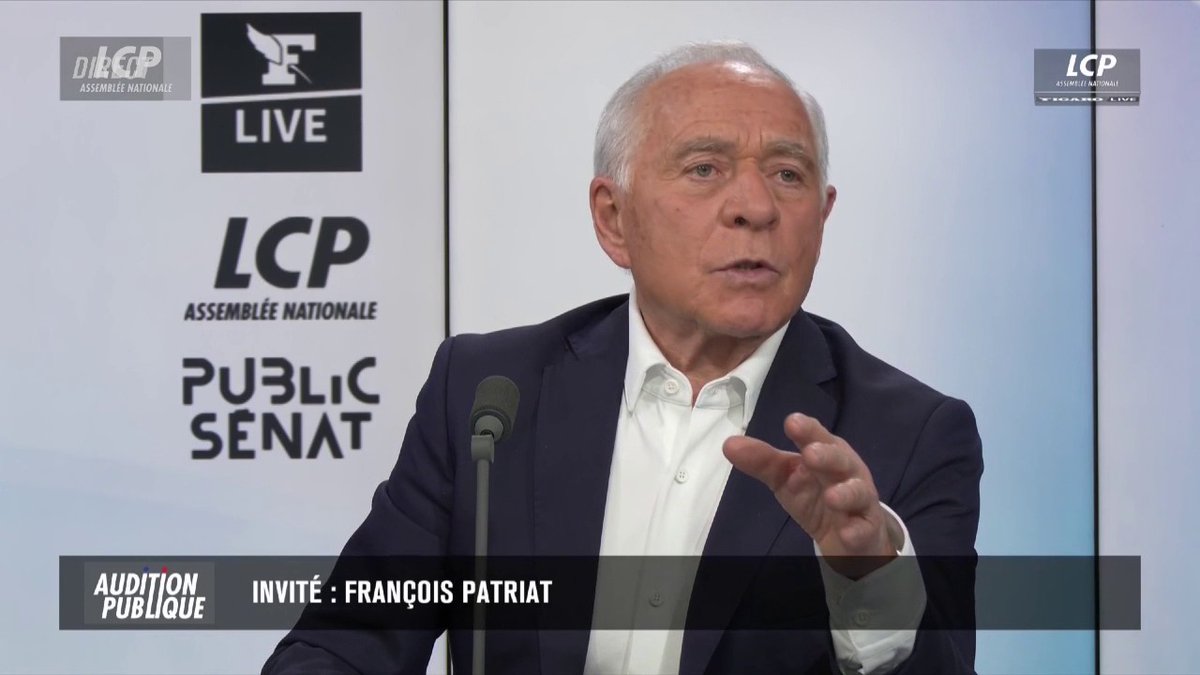 #RéformeDesRetraites : "Une carrière complète au Smic [donnera droit à une pension de retraite de] 1 200 €", "il n'y a pas eu d'erreur de communication", estime François Patriat. #AuditionPublique