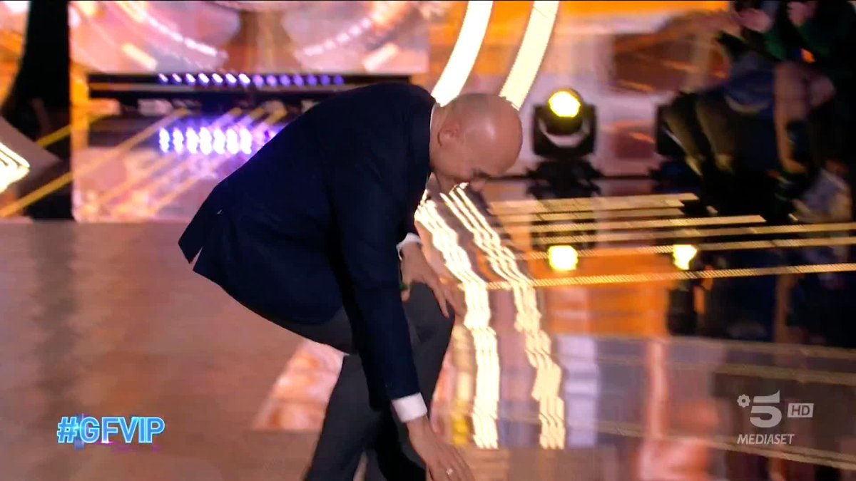 Il pubblico ha quindi deciso che... Oriana è IN FINALE! #GFVIP