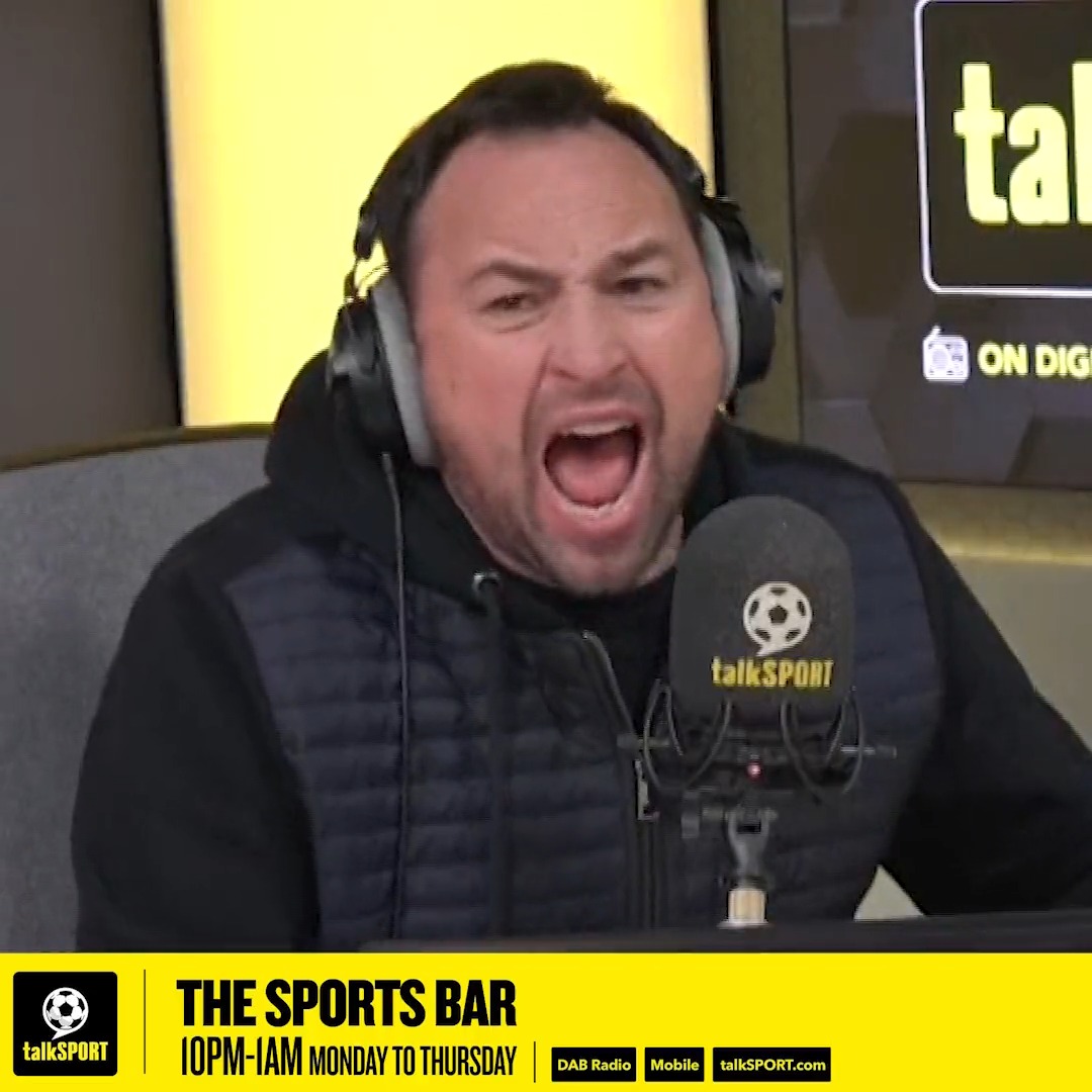 HAAAAAAS ANYONE SEEN ✅ Antony ✅ Bruno Fernandes ✅ McFred ✅ Sir Alex Ferguson ✅ Fred The Red ✅ Andy Goldstein ✅ James Nesbitt Jason Cundy went all in for a #MUFC Has Anyone Seen special 🤣🤣 Wait until the end for an extra ending 👀
