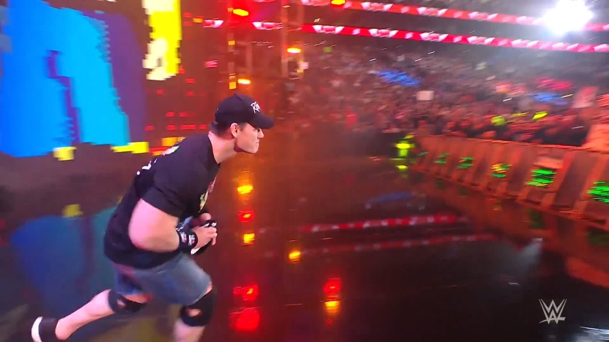 Seguro no somos los únicos llorando 🥹. ¡John Cena está en #WWERaw!