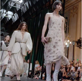 #LVFW23 Magnetic elegance. A modern French allure is created with sophistication and nonchalance as Nicolas Ghesquiere imagines an audacious aesthetic. Watch the full #LouisVuitton show on Twitter or at