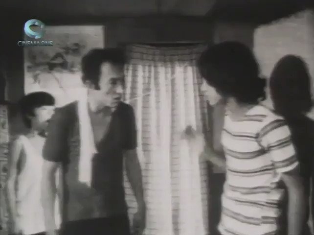 🎥 Dolphy’s son explains to him why he’s joining a transport strike against rising gas prices in FAMILY PLANTING (1971)
