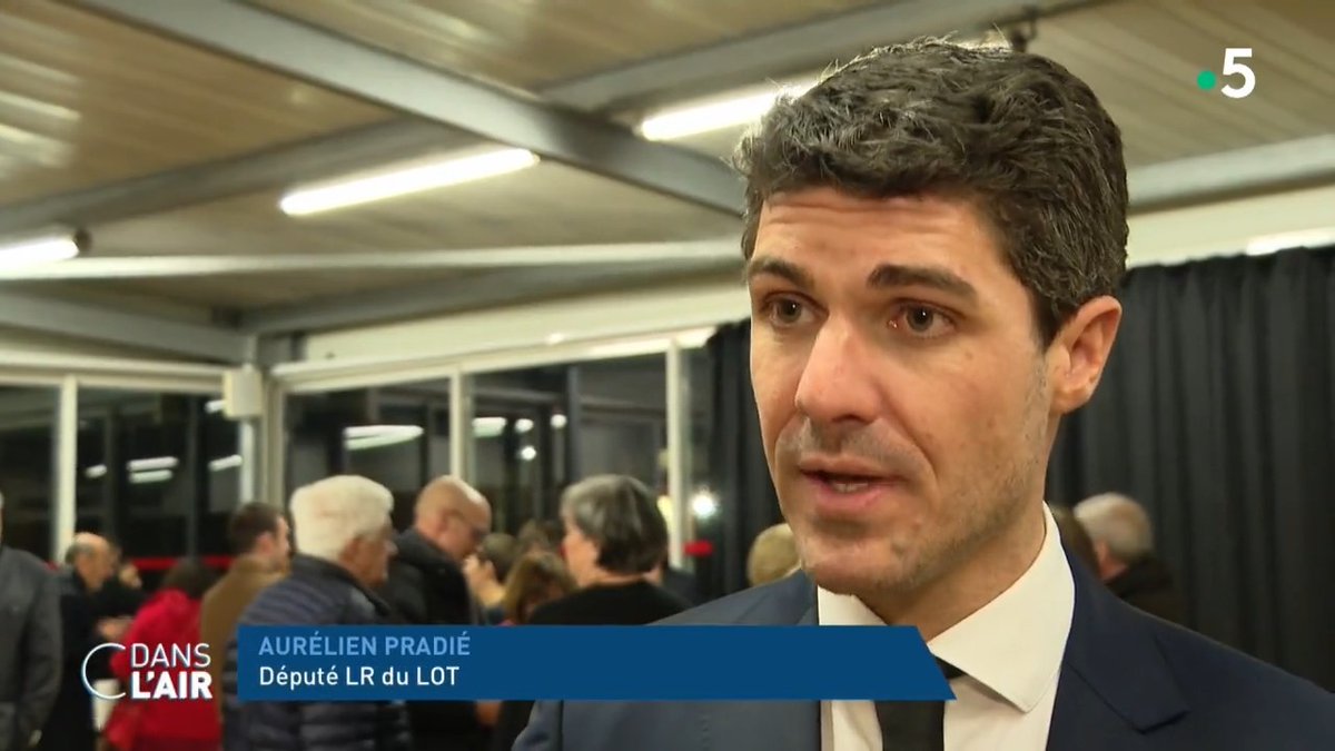 Il est celui que le #gouvernement n'avait pas vu venir : #AurélienPradié vient d'enrayer la stratégie d'alliance des #Républicains sur la réforme des #retraites. Débarqué de la direction des #LR, il fait entendre son opposition à une #réforme qu'il considère comme injuste.
