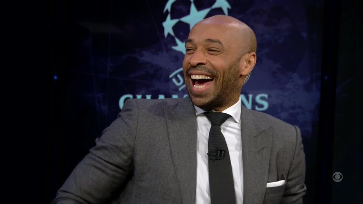 La réaction de Thierry Henry quand il voit Olivier Giroud. 😂 🎥 CBS Sports Golazo ⚽️