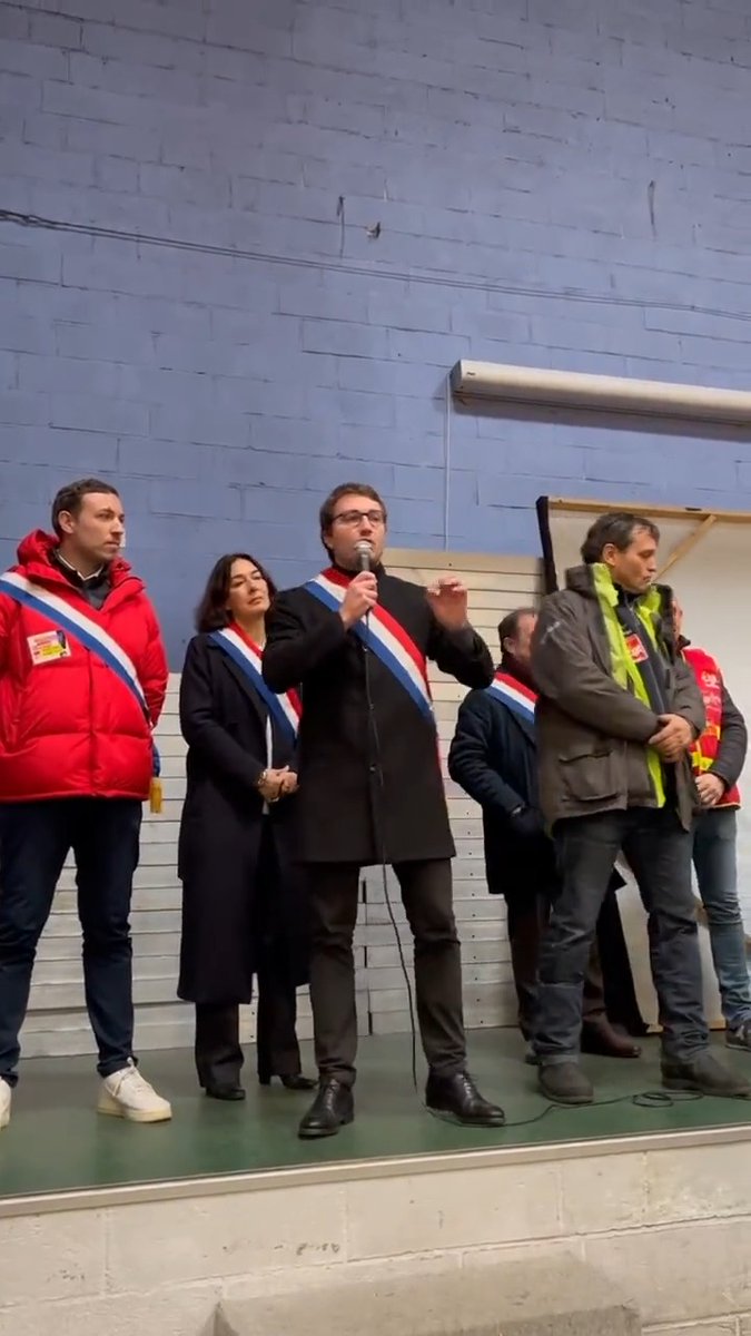 Avec sa #ReformeDesRetraites, c’est le gouvernement qui est violent. Soutien aux salariés de la CGT Mines-Énergie en lutte ! Leur action d’aujourd’hui est une action de légitime défense sociale.